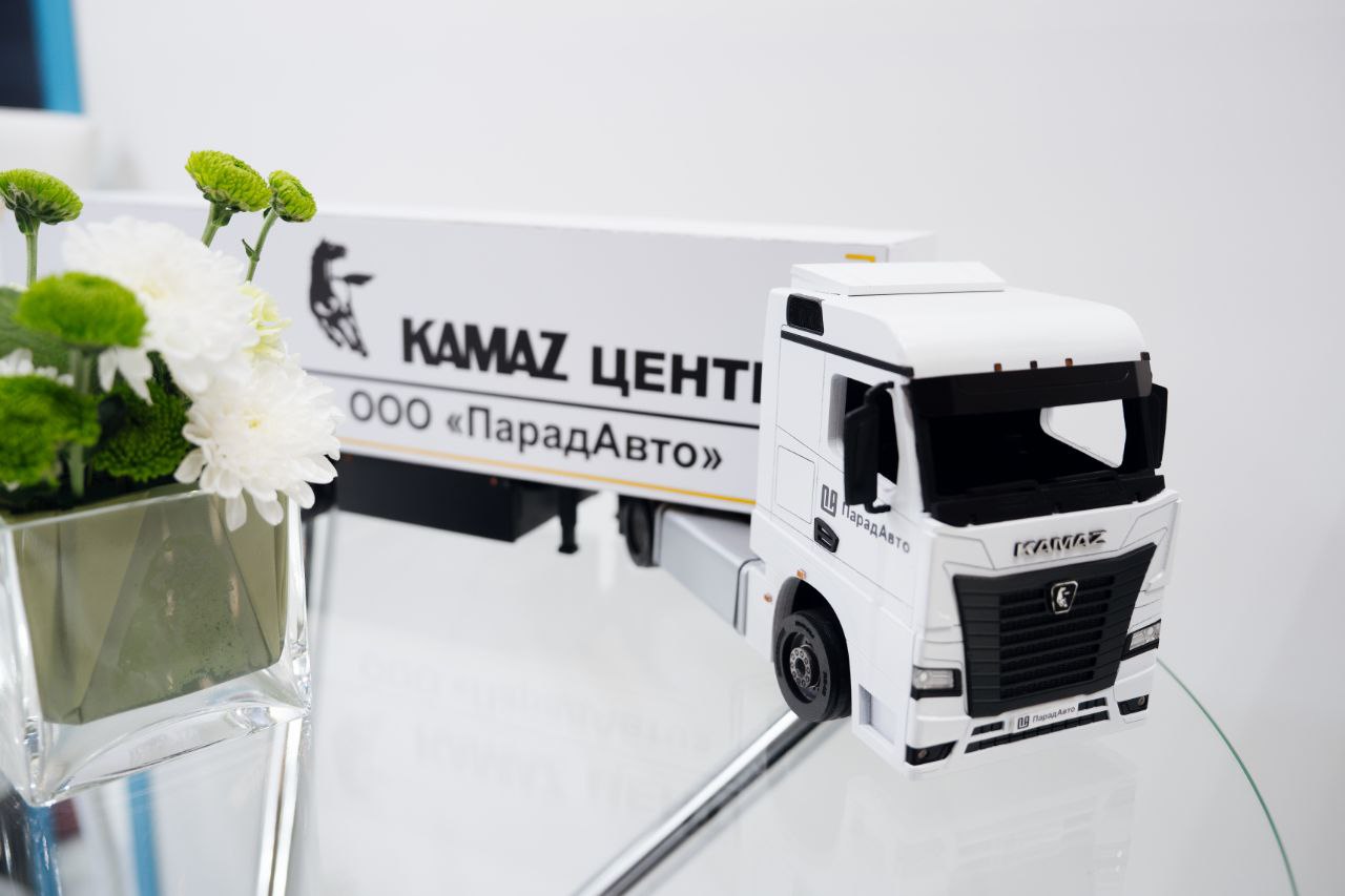 Интерьер кабины КАМАЗ-65951